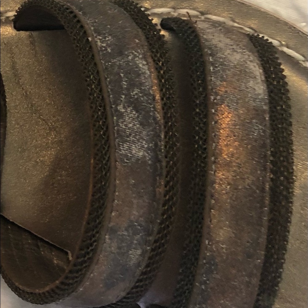Sandals - Picture 4 of 4